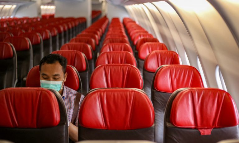 Le prenotazioni di una compagnia aerea verso l’Italia sono crollate del 108%